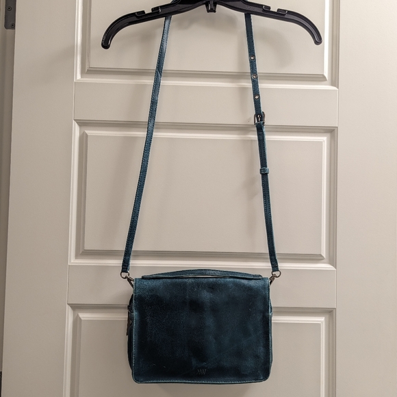 Matt & Nat Crossbody Bag - Picture 2 of 10